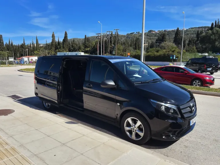 mercedes-benz-minivan-marios-transfers-tours-kefalonia-side
